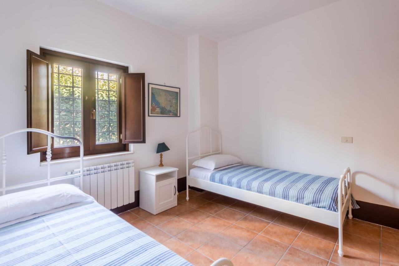 Il Castoro Di Martignano Villa Anguillara Sabazia Exteriör bild